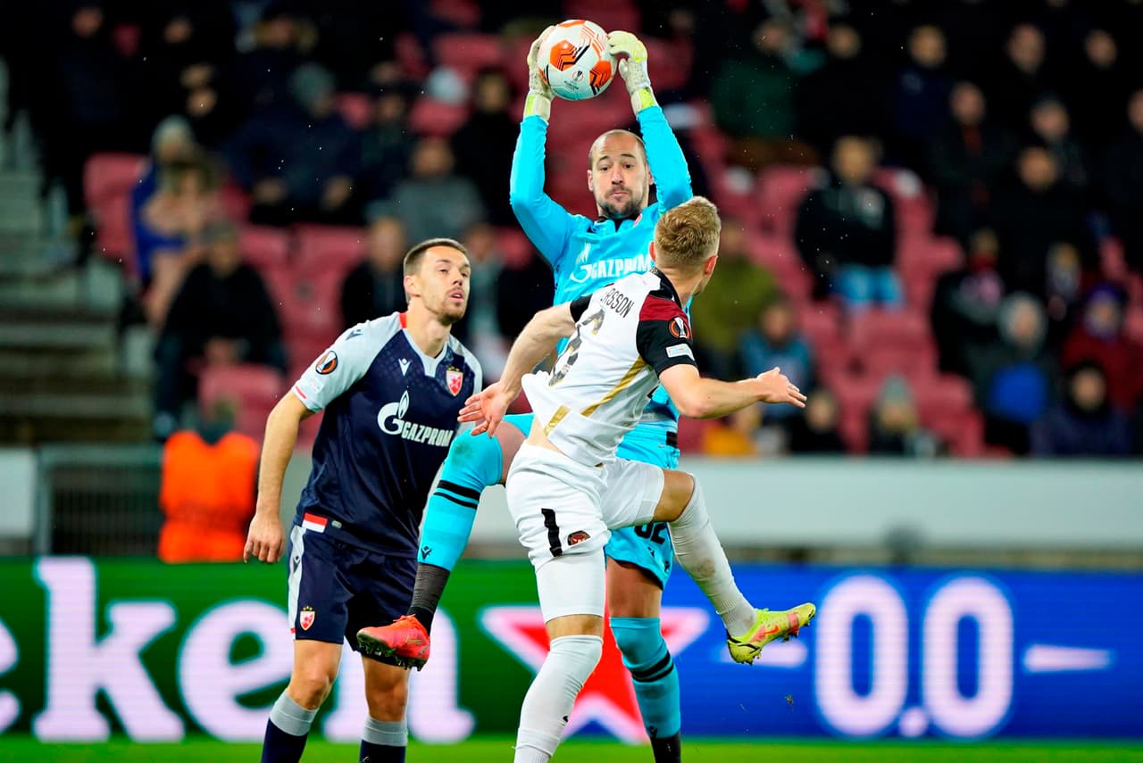 Estrella Roja empata 1-1 con el Midtjylland durante la J3 en la UEFA Europa League. Mirko Ivanic abrió el marcador al 58' a favor de los de Belgrado, pero los daneses igualaron tras la anotación de Nikolas Dyhr, dentro del Grupo F.