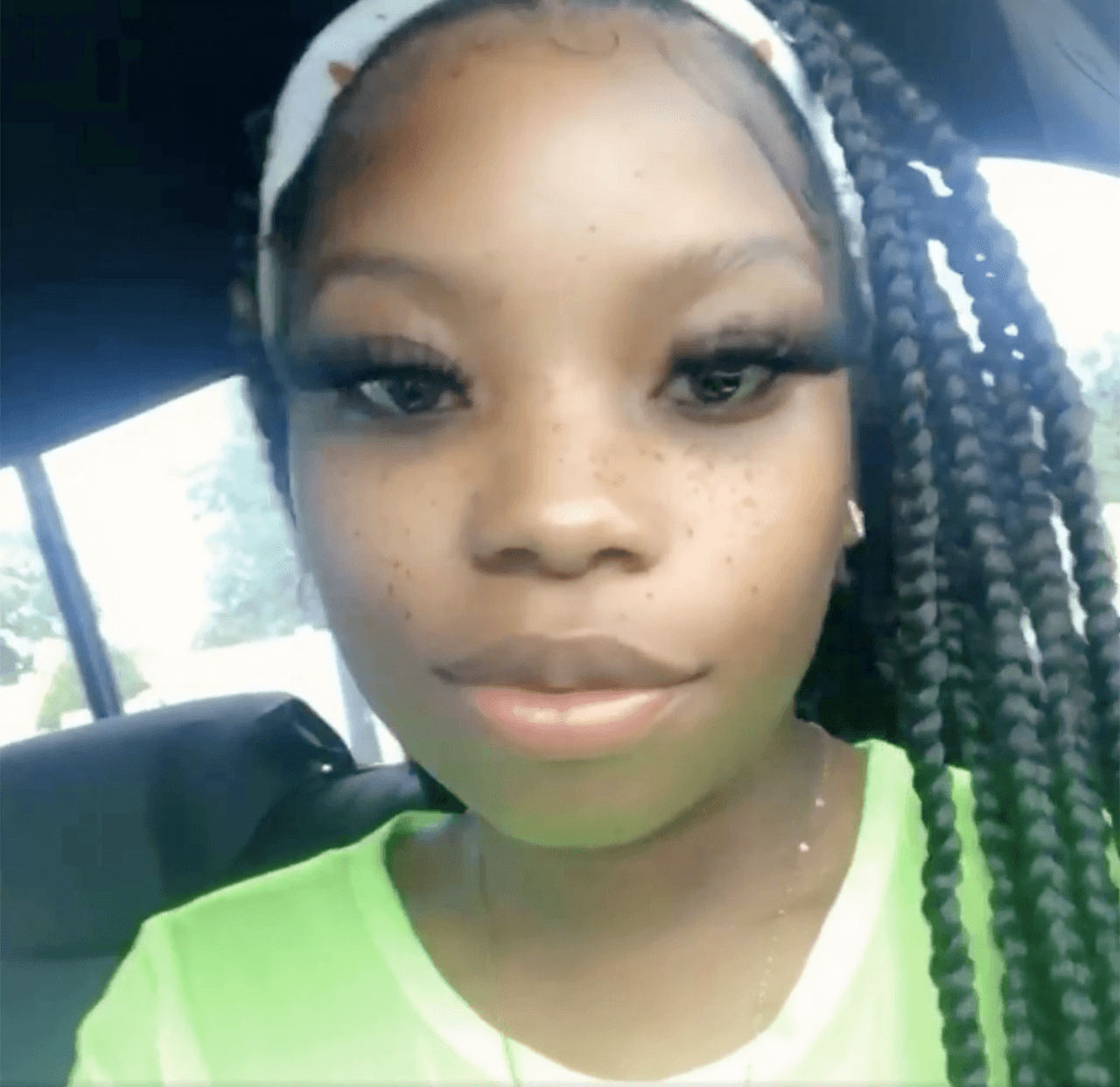 El pasado 11 de agosto, un menor de edad de dos años le disparó a su madre un tiro en la cabeza, quitándole la vida.