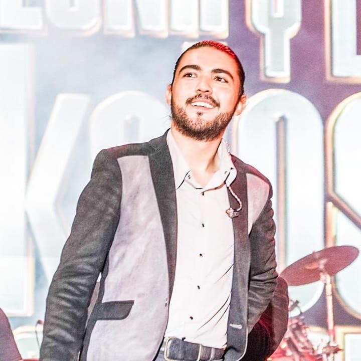 “A todos ustedes por el maravilloso apoyo y muestras de cariño que me dieron en cada una de las presentaciones, créanme que es la mejor recompensa que puedo tener en mi vida”, añadió.