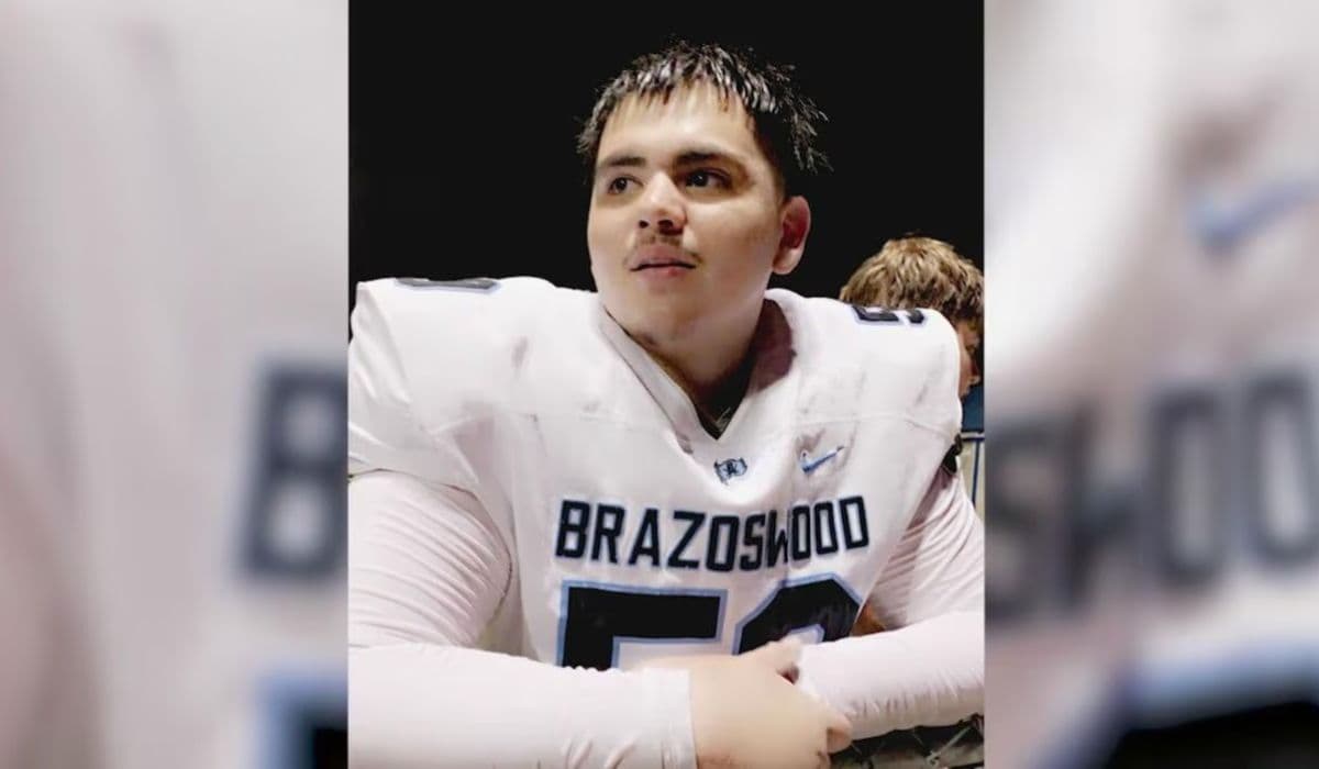 Tragedia en Texas: asesinan a un estudiante hispano en el garaje de su casa en un hecho que involucra a un policía