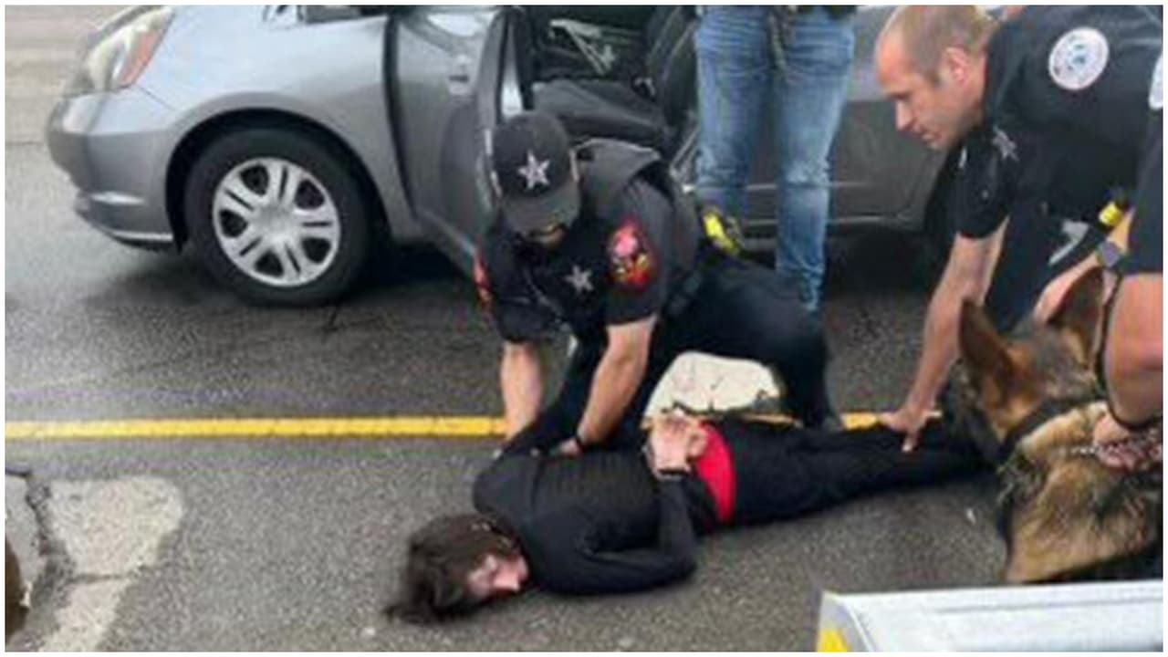 Así arrestaron al presunto atacante de Highland Park: un policía lo vio pasar en su auto