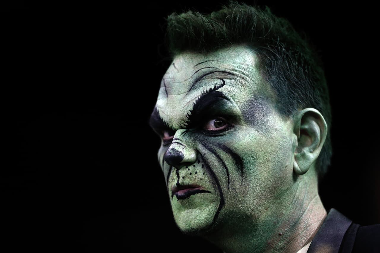 Los colores de la Navidad y personajes representativos como Santa Claus, el Grinch y los renos estuvieron en la jornada de la NFL, que tuvo en la belleza de las animadoras y la alegría de los fanáticos la combinación perfecta.