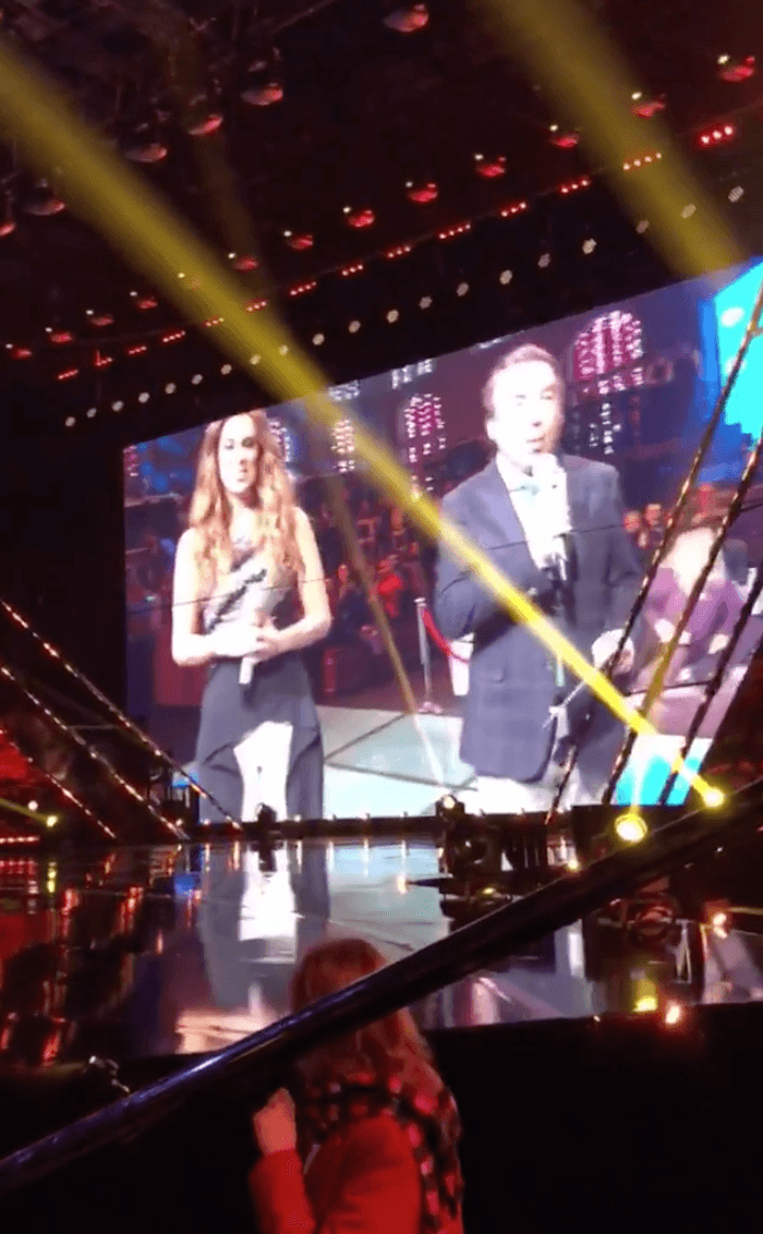 Jacqueline Bracamontes y el empresario Emilio Azcárraga fueron los presentadores del evento.