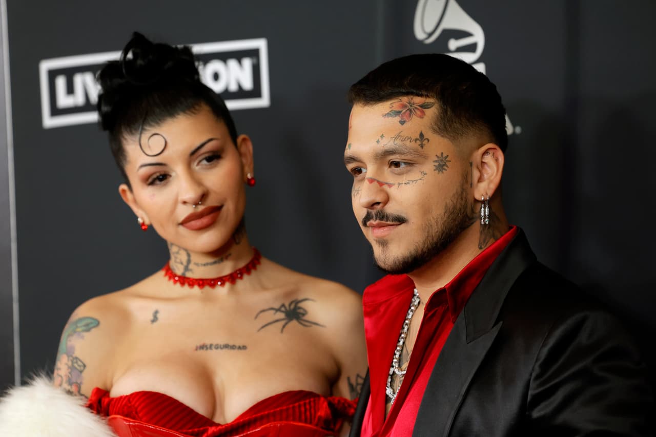 Cazzu y Christian Nodal asistieron a la gala de la Persona del Año 2022 de La Academia Latina de la Grabación en honor a Marco Antonio Solís.