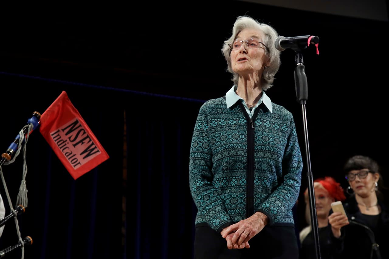 Durante la ceremonia, Julie Skinner Vargas, hija del psicólogo y filósofo social Burrhus Frederic Skinner. habló sobre hábitos y conductas humanas.