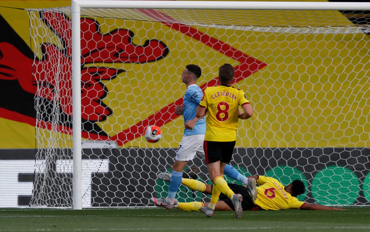 Con este resultado, los de Watford comprometieron su permanencia en la Premier League. Empataron a 34 puntos con Aston Villa.