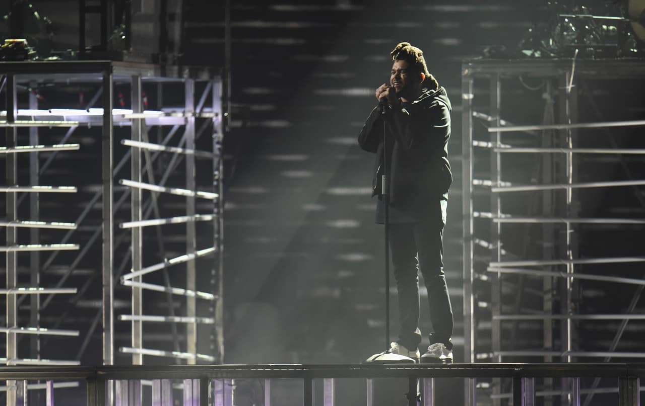 El artista se llevó dos GRAMMYS en la pasada entrega y su show se posiciona en el tercer sitio al recaudar 1,3 millones de dólares por fecha y el costo de cada entrada es de 77,08 dólares.