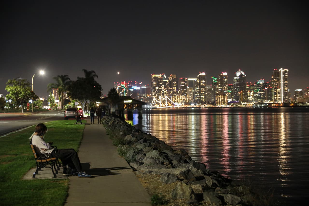 A solo dos días del anuncio de Newsom, la región del sur de California y el Valle Central están bajo las nuevas reglas.