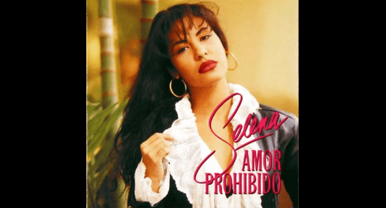 <b>4- Selena: 'Amor prohibido'</b>
<br>Copias vendidas: 1,246,000.
<br>El disco revelación de Selena salió a la luz un año antes de su muerte, en 1994. Aquí encontramos 'Bidi bidi bom bom', 'No me queda más', y claro, 'Amor prohibido' que le da título al disco.