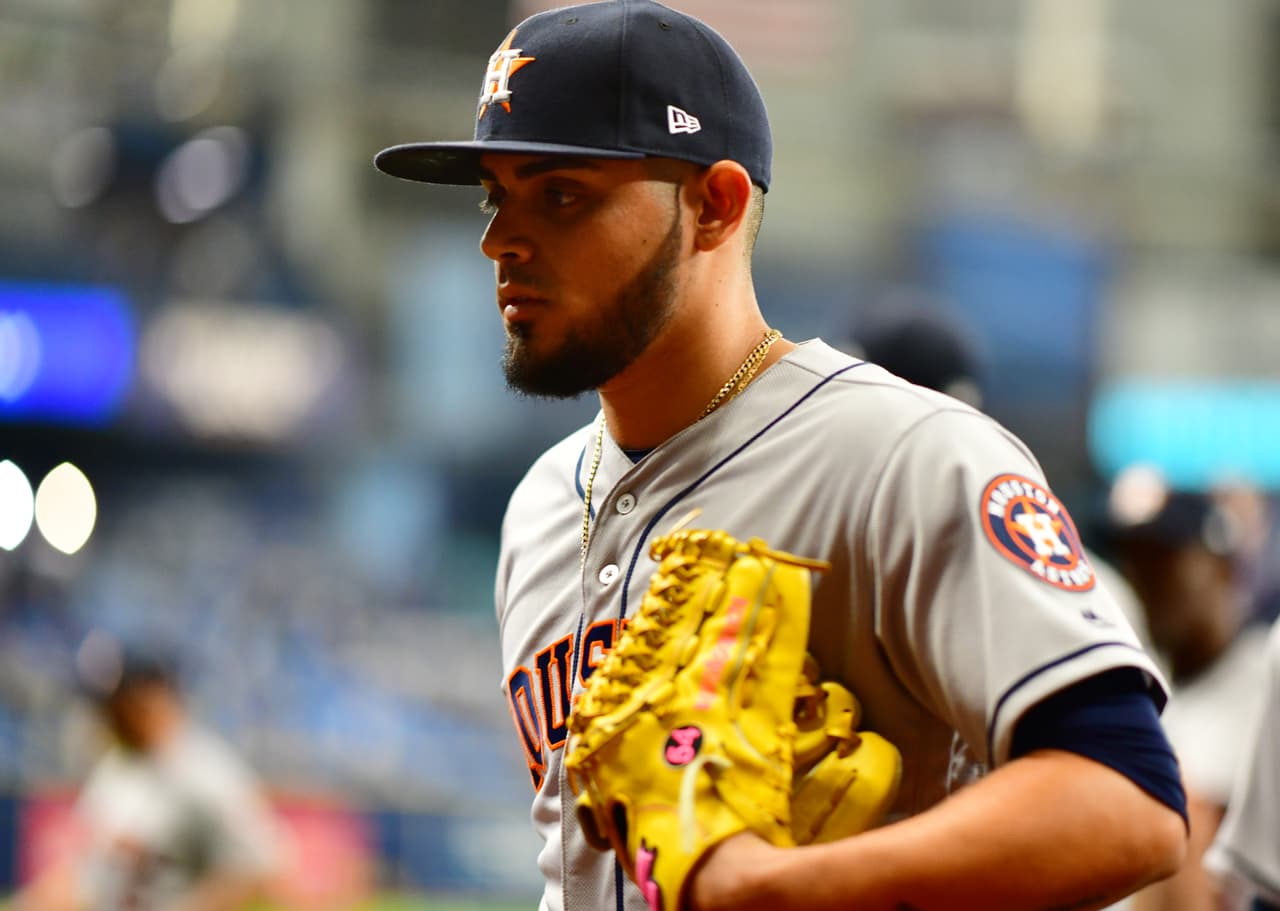 El mexicano Roberto Osuna, ahora con Houston Astros, tuvo en su contra acusaciones por violencia doméstica pero los cargos fueron retirados en septiembre de 2018.