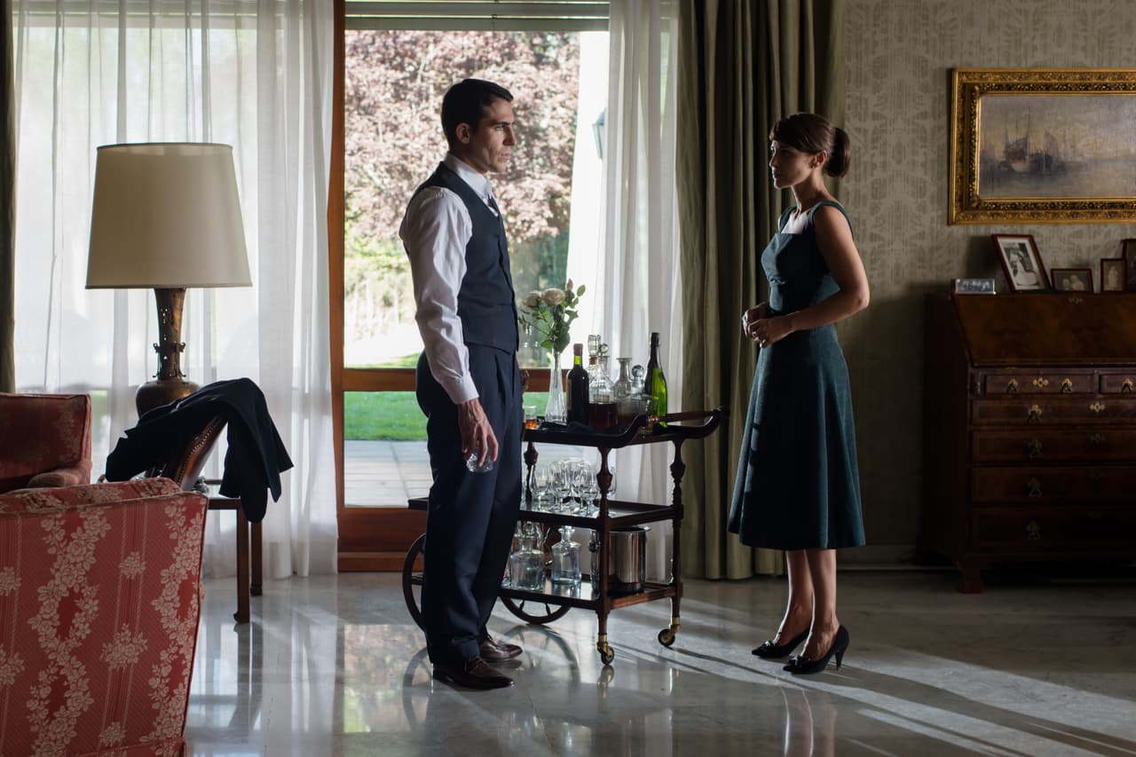 Ana toma una decisión radical.