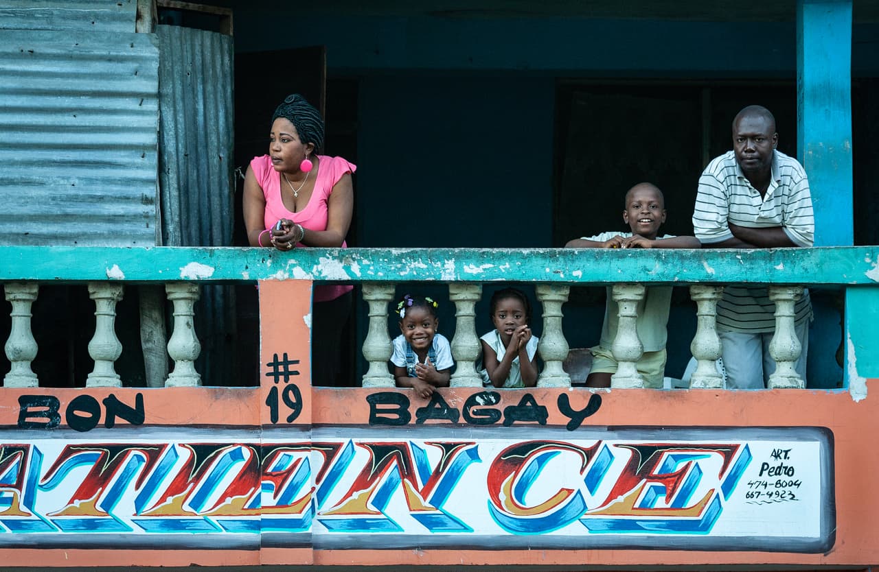 <b>Haití.</b> Advertencia de viaje actualizada el 12 de abril de 2021.
<br>
<br>Llegar al 80% de los países del mundo implicaría sumar casi 130 a la lista actual. Según el comunicado el covid-19 representa "
<a href="https://www.reuters.com/business/healthcare-pharmaceuticals/us-put-more-countries-under-covid-do-not-travel-advisory-state-department-2021-04-19/"><u>un riesgo sin precedentes para los viajeros</u></a>”.