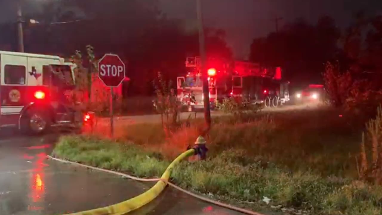 El primer incendio se registró en una vivienda ubicadda en el 6600 de Eastland Street.