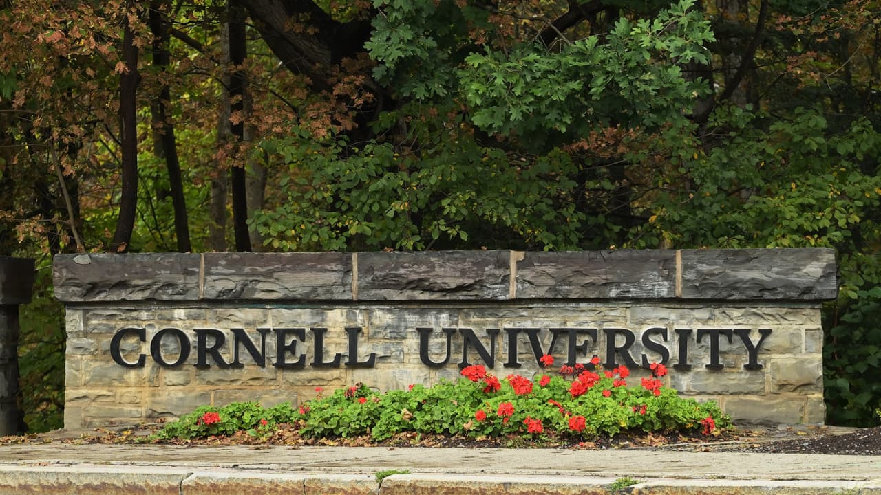 Por qué se reabrió la investigación sobre una violación grupal de una estudiante de la Universidad Cornell