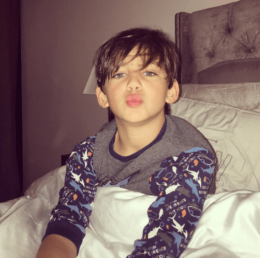 “Mi hijo es un sol. Estoy muy agradecida con Dios por su presencia. Lo tuve tan joven que me siento como si fuera su hermanita mayor”.