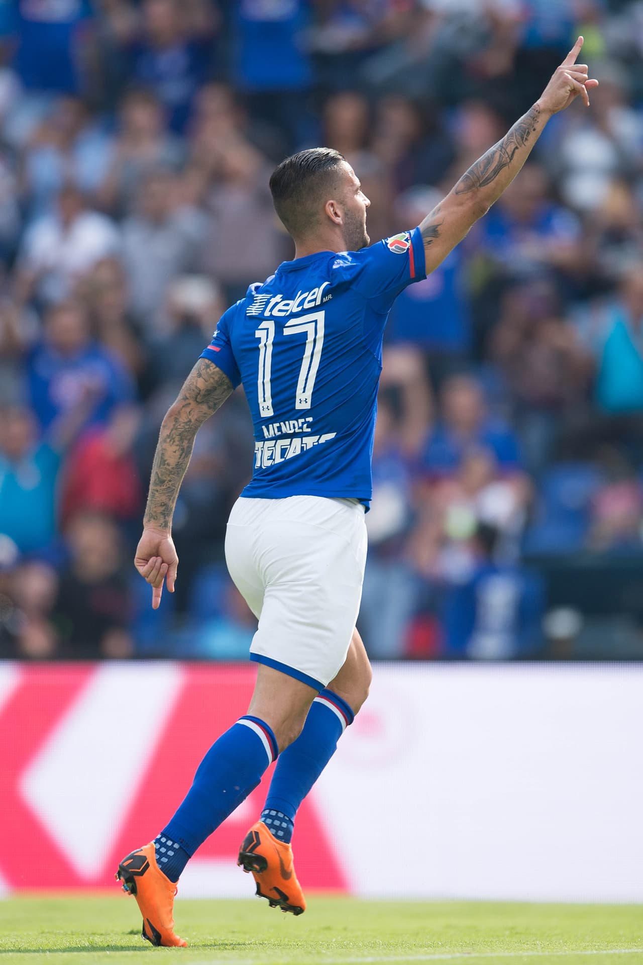 Édgar Méndez convirtió el penal y marcó el único tanto del partido.