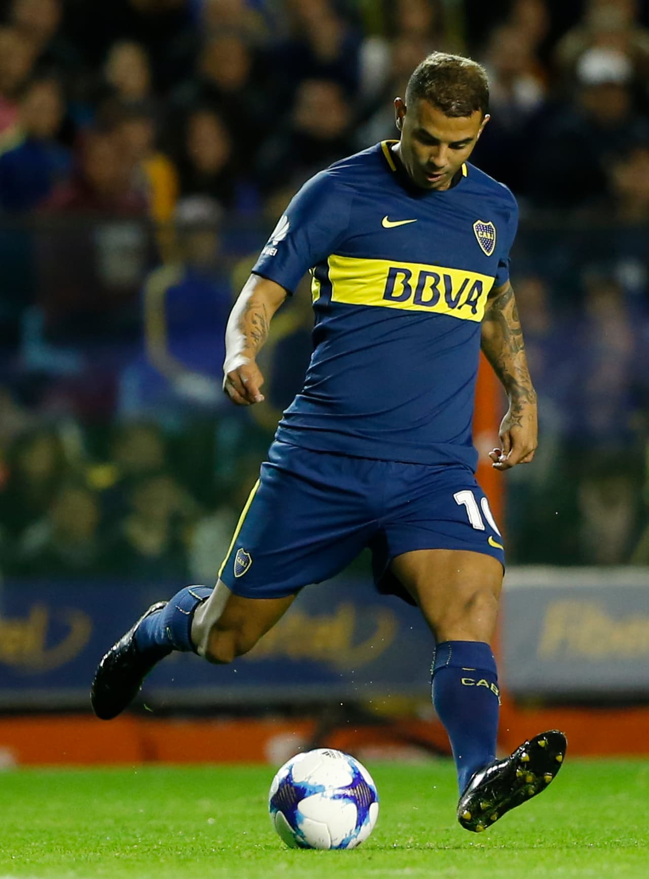 "Ojalá que juegue mejor que yo. Que lo disfrute, es jgador de Selección y seguro le puede dar muchas cosas buenas a Boca", agregó Riquelme.