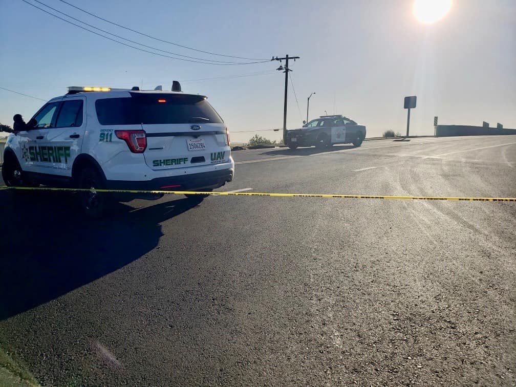 Las autoridades recibieron el reporte de un hombre herido en el paso elevado de Tipton a las 5:30 am.