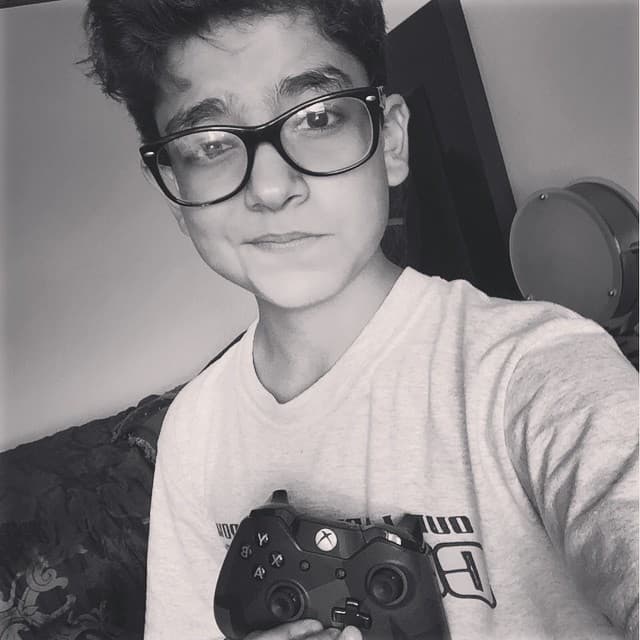 En su cuenta de Instagram, el joven ha registrado su crecimiento y algunos momentos de su vida personal.