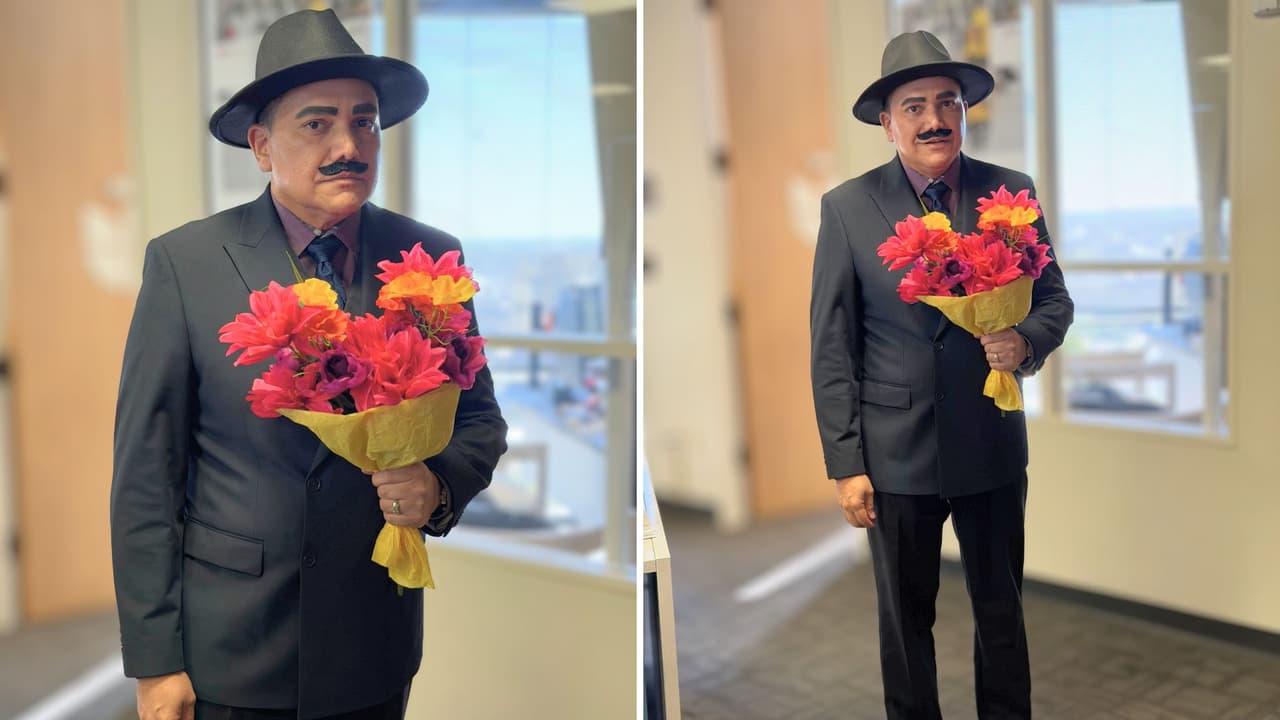 <b>Cada equipo tiene su capitán, y el nuestro es Calixto González</b>, nuestro director de noticias y cómplice número uno en cada locura que se nos ocurre.
<br>
<b>La versión más elegante del Profesor Jirafales</b> que pueda existir 🌹
<br>No solo nos dirige cada día:
<b>nos impulsa a ser mejores, en un lugar donde el compañerismo, la creatividad y el trabajo en equipo son lo más importante.</b>