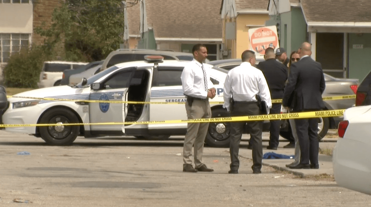 Tiroteo deja a una niña de 4 años muerta y a otro menor herido en Miami