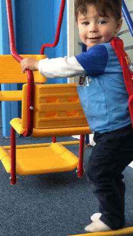 El pequeño galán se divirtió mucho el día de su cumpleaños.