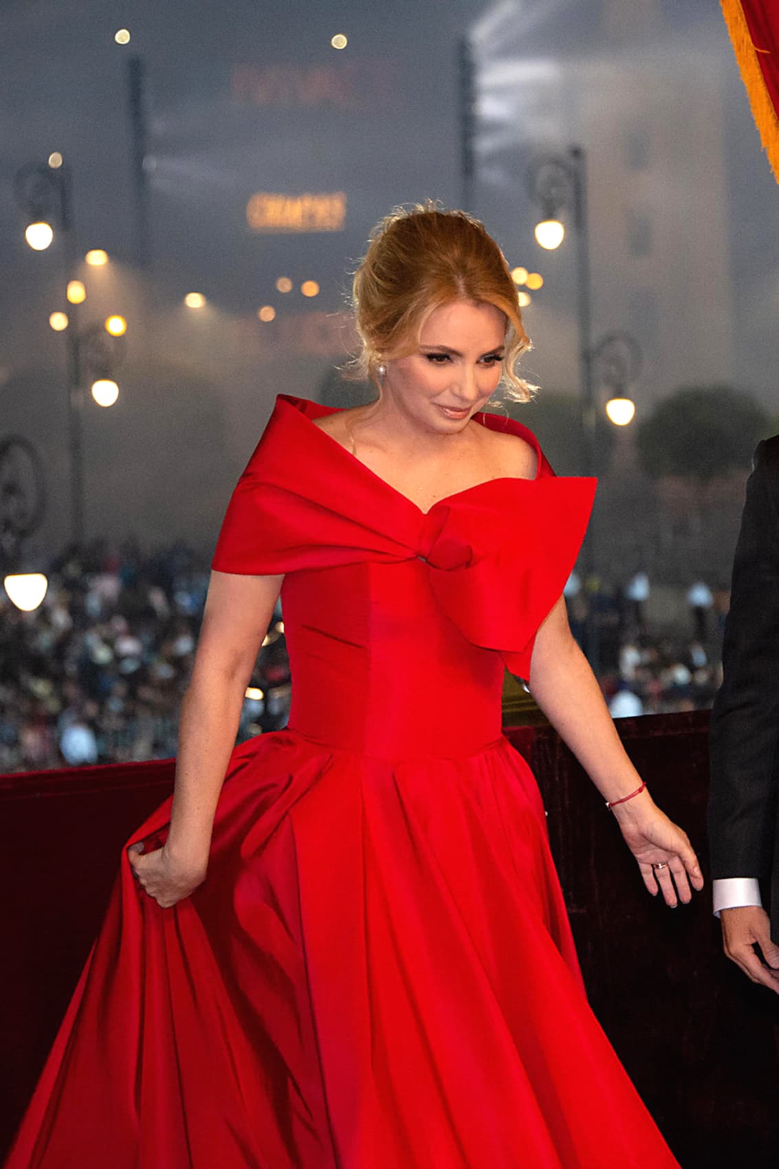 En cuanto a la vestimenta de la protagonista de 'Destilando amor' también se ven grandes cambios.