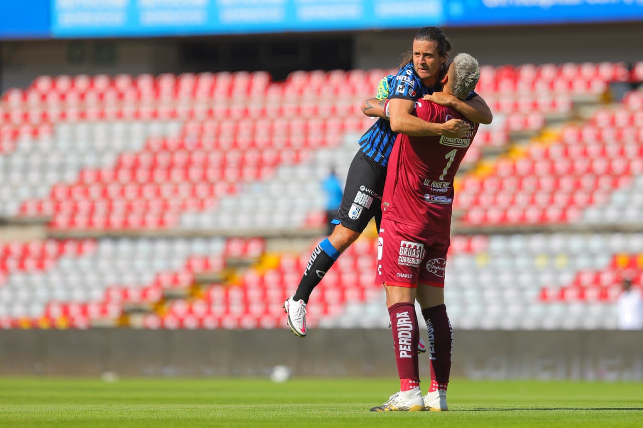 Querétaro goleó 4-0 a Bravos y esperan resultado de Toluca para saber si pagarán la multa de 33 millones de pesos.