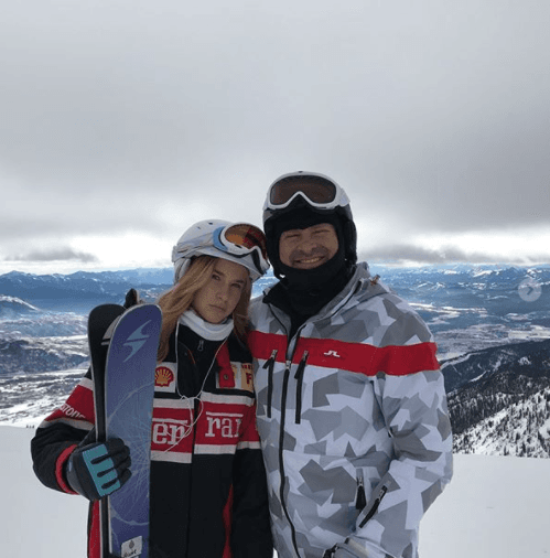 Junto a ella lo vimos llegar "hasta la cima del mundo", Alan bromeó preguntando cómo bajaría.