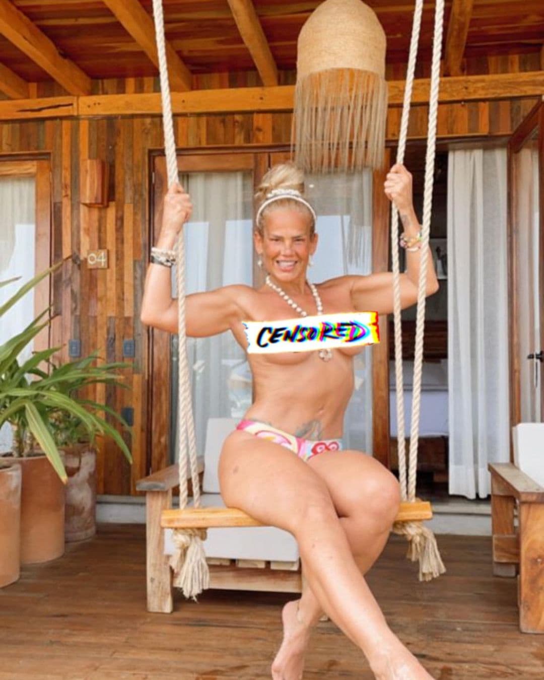 De esta manera, ella convirtió a la popular red social en una especie de OnlyFans, plataforma donde diferentes famosas e influencers venden su contenido erótico.