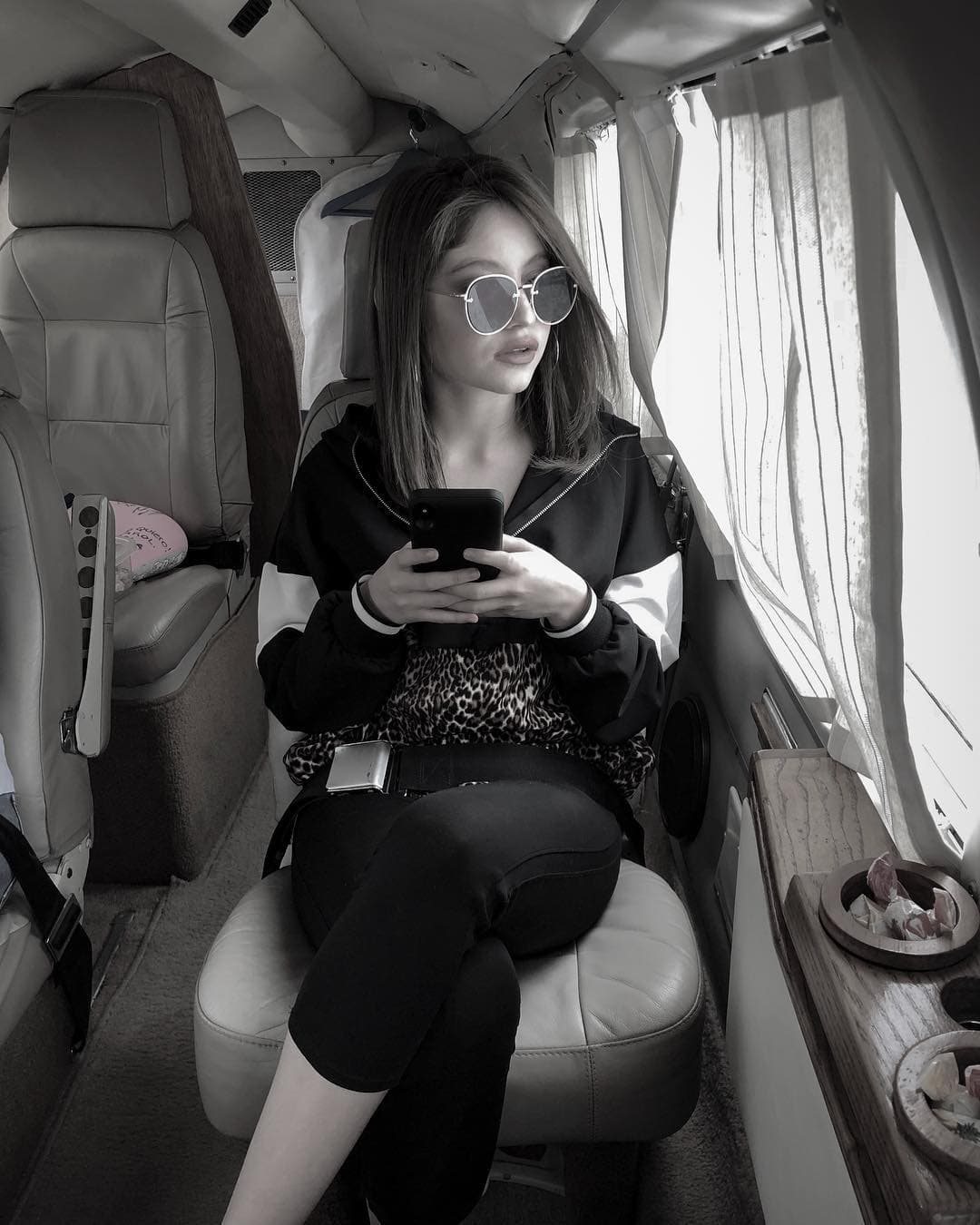 Karol Sevilla habló por primera vez de “chicos”, un tema que no le gusta abordar: “Ya me voy, escuché que me llamaron por ahí”, bromeó la jueza de Pequeños Gigantes cuando soltamos la pregunta.