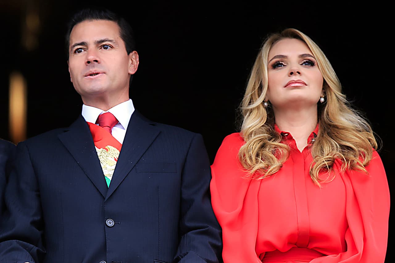 Klitbo admitió que
<b><a href="https://www.univision.com/shows/primer-impacto/cynthia-klitbo-salio-en-defensa-de-su-amiga-angelica-rivera-y-su-millonaria-casa-blanca-video" target="_blank">"le duelen esas opiniones"</a></b> que se han vertido sobre su amiga.
<br>