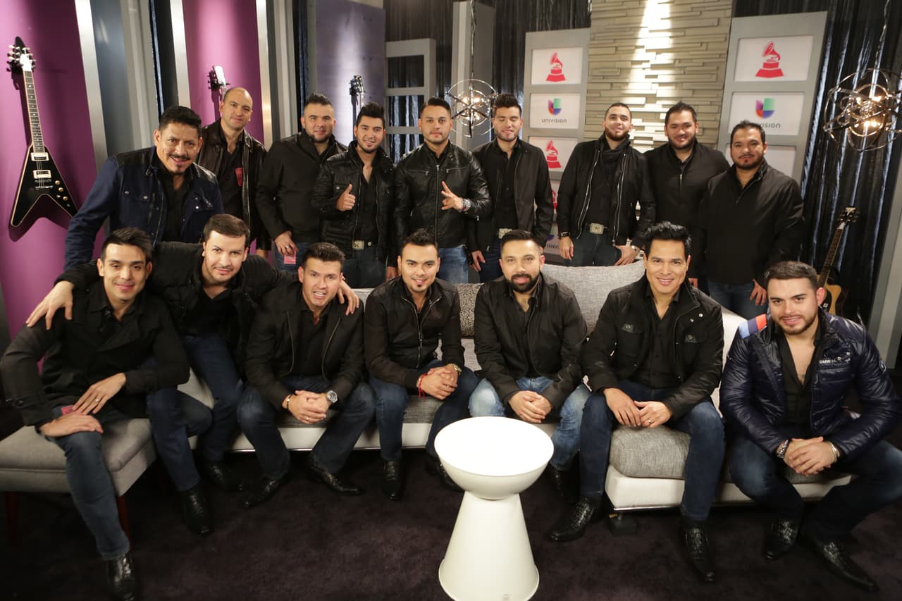 El Recodo interpretó durante un show la canción titulada 'El Ahijado Consentido', original de Jesús Ortega y Sus Parientes.