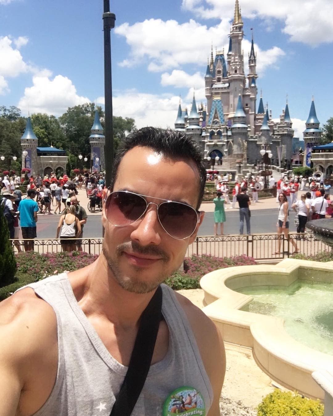 Alrededor de las 13:00 horas de este lunes, tanto el actor como el ciudadano francés fueron liberados.