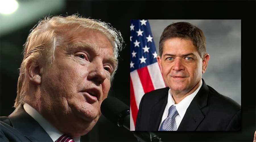 Congresista texano le dice a Trump: ''métase el muro por el trasero''