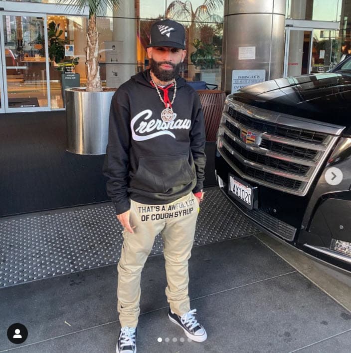 También admitió que "ahora sí está en posición de pedir fuerza y entendimiento para poder guiarnos" ante la tragedia que atraviesan como familia.
<br>