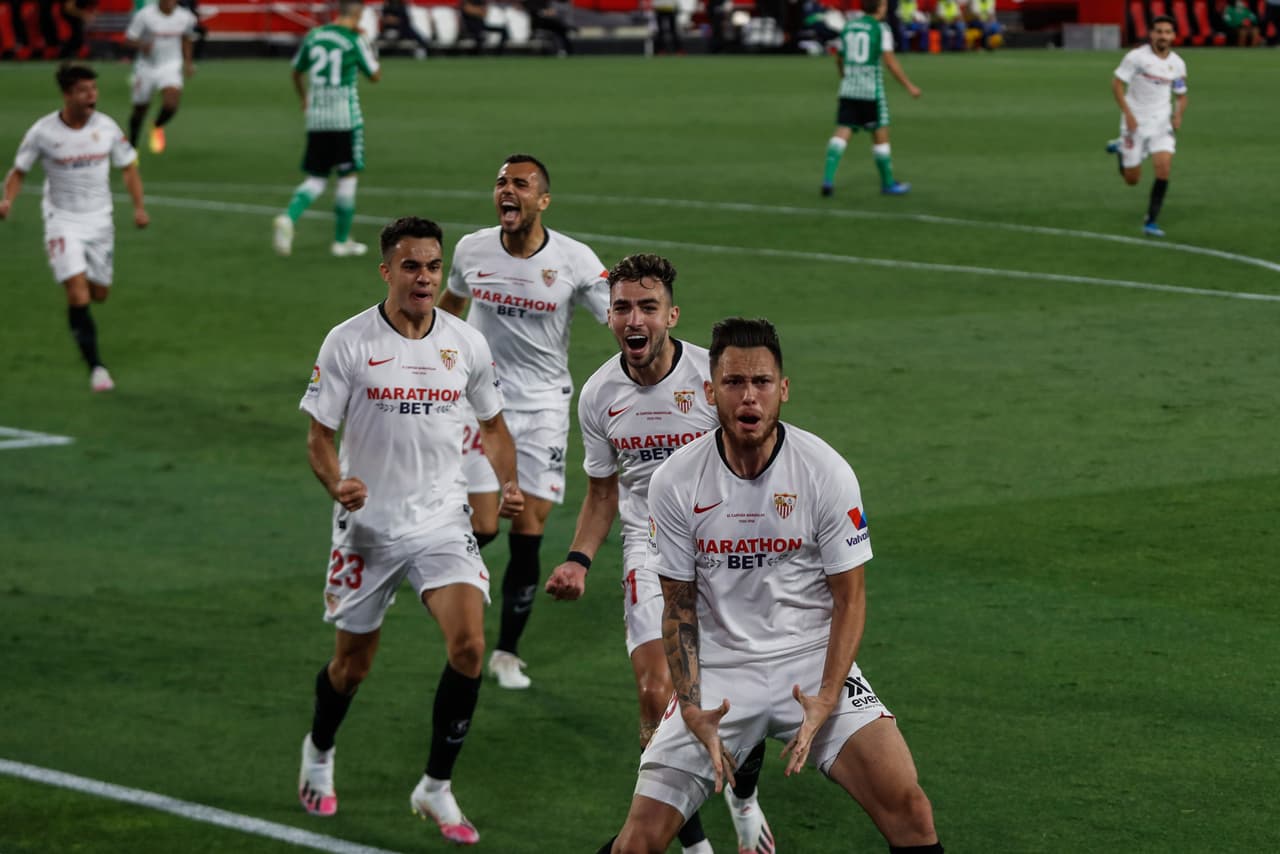 Lucas Ocampos de penal al 56' y Fernando seis minutos más tarde, fueron suficientes para otorgarle la victoria al Sevilla en casa.