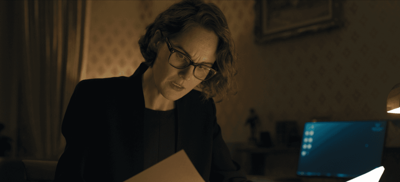 Kate Woodcroft (Michelle Dockery), la abogada que investiga el caso de violación en la serie.