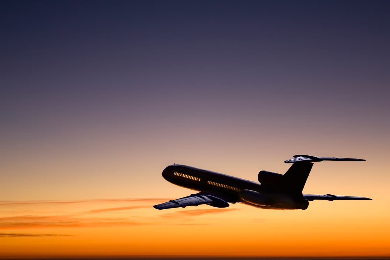 Chicago agrega a California, Nueva York y New Hampshire a la orden de viaje por coronavirus