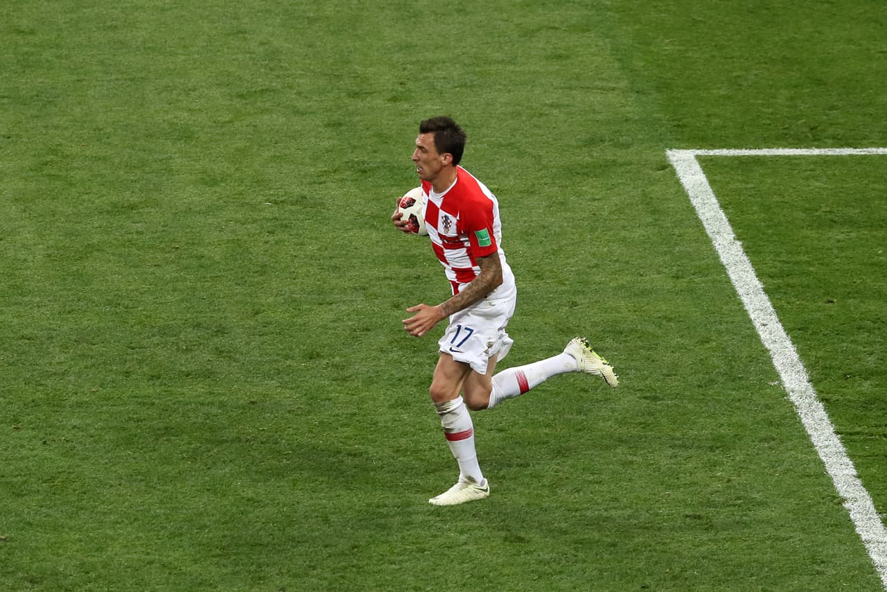 MOSCOW, RUSSIA - JULY 15: Mario Mandzukic of Croatia celebrates after scoring his team's second goal during the 2018 FIFA World Cup Final between France and Croatia at Luzhniki Stadium on July 15, 2018 in Moscow, Russia. (Photo by Kevin C. Cox/Getty Images)