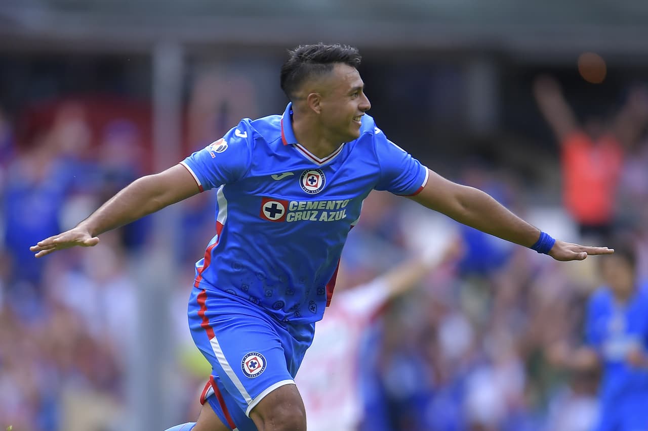 Cruz Azul derrotó 1-0 a Necaxa en el Estadio Azteca.