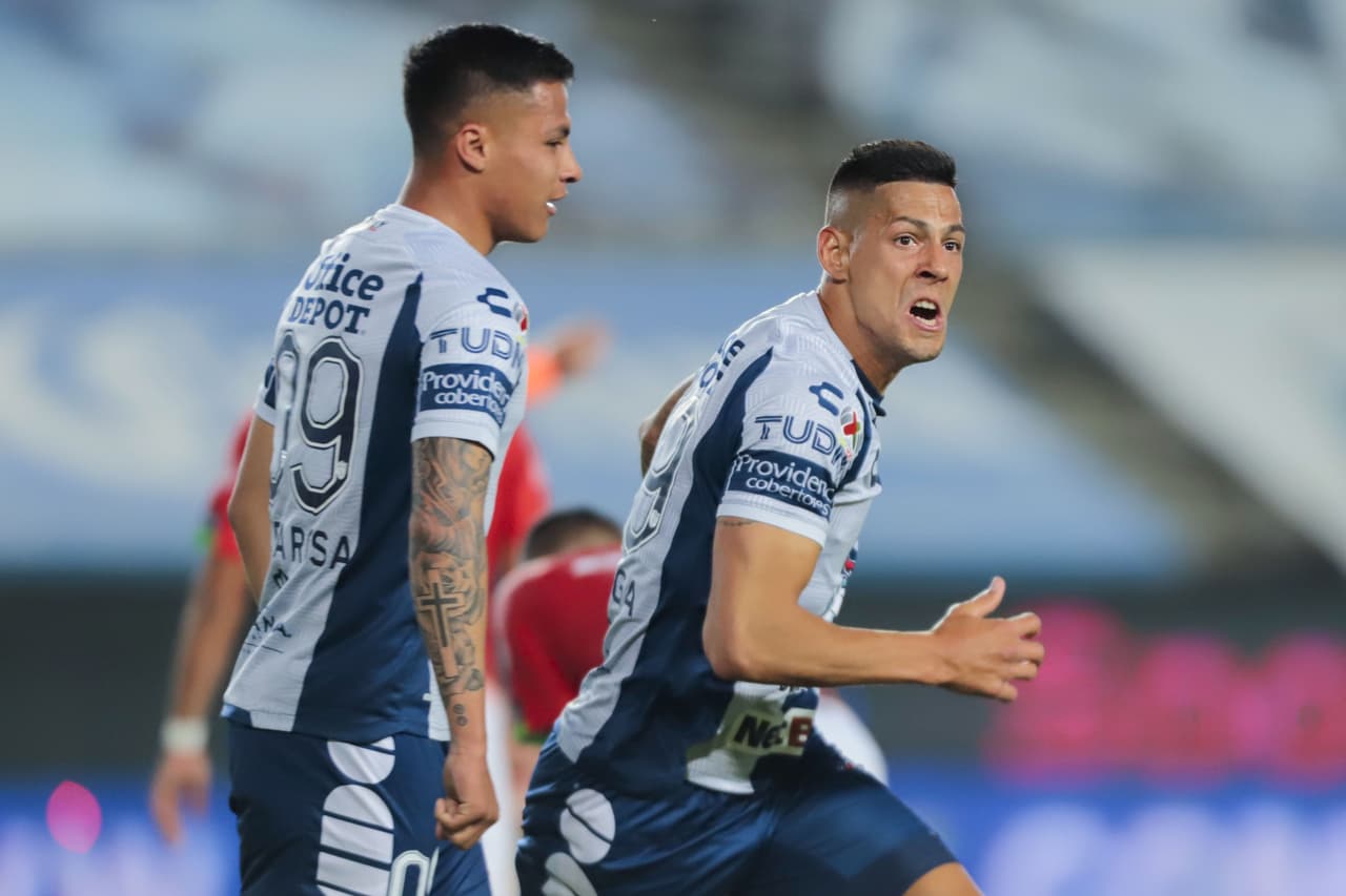 El comandante Mauro Quiroga logra empatar el partido al 90+5 y Pachuca rescata un punto en su arranque del Guard1anes 2021 frente a Bravos.