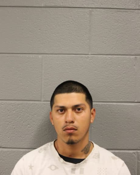 Policía de Chicago mata a tiros a un hombre en La Villita, recuperan 2 armas