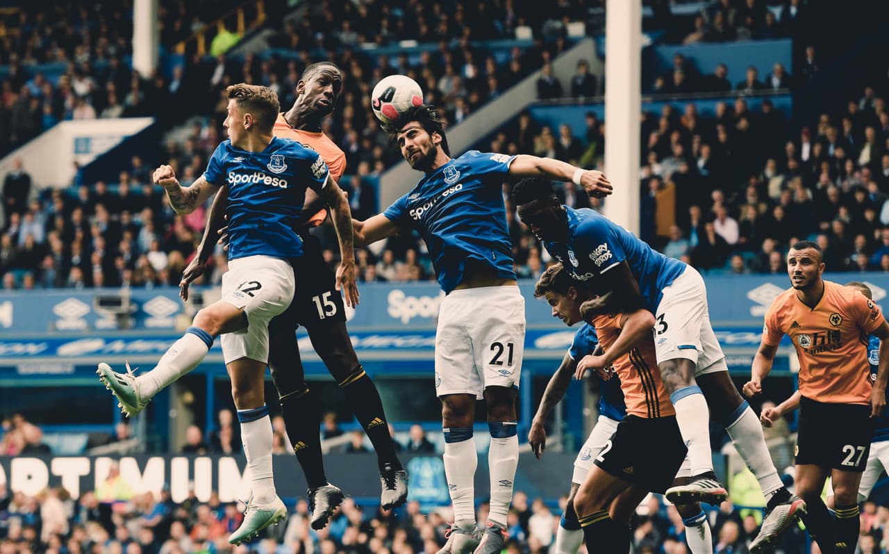 Tratando de ganar en el juego aéreo.