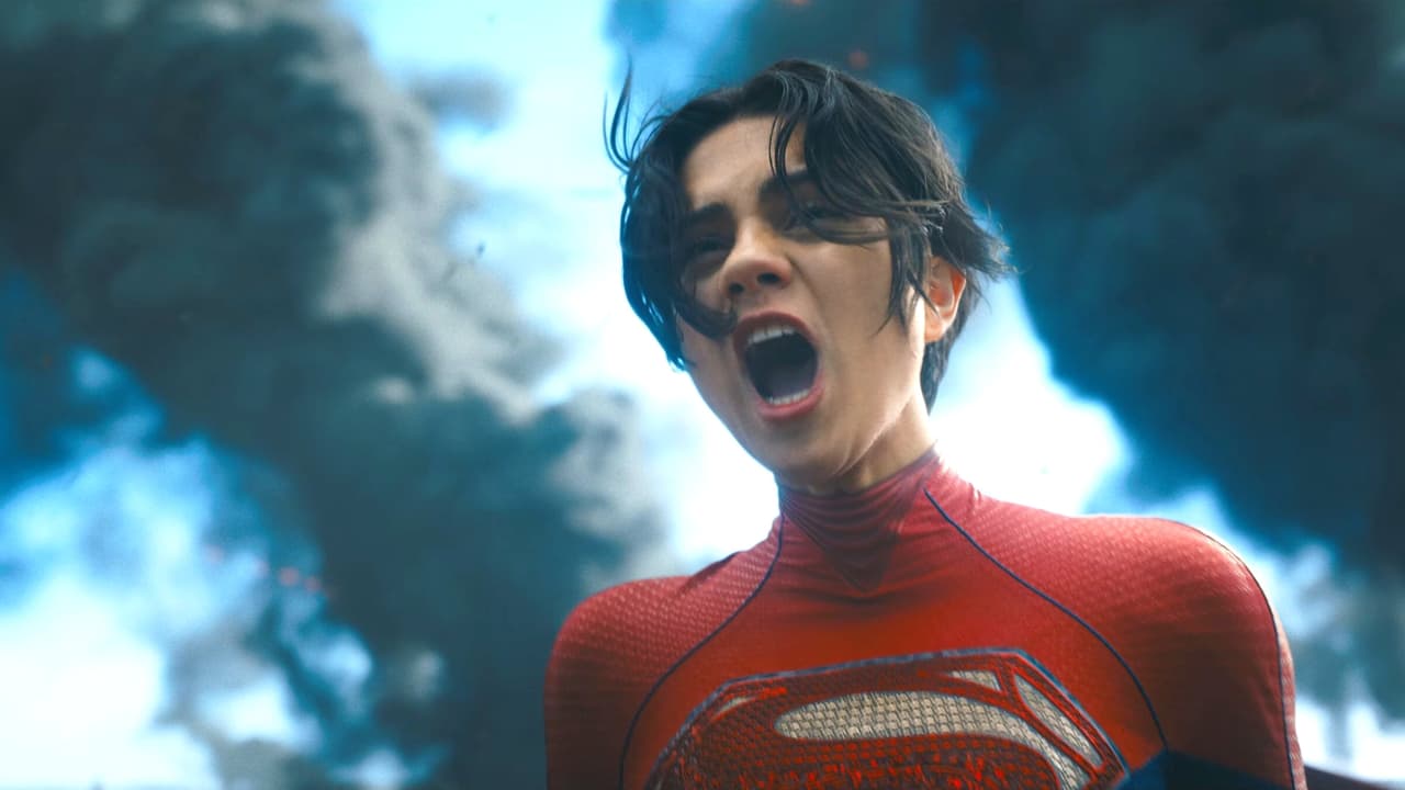 Sasha Calle como Supergirl.