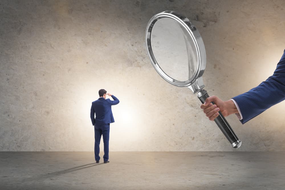 <h3 class="cms-H3-H3">Influencia del eclipse solar sobre Escorpión </h3>
<br>
<br>Este eclipse hará que te sientas muy intenso, pero al mismo tiempo estarás algo desconfiado, incluso sospechoso. Cuando te digan algo, podrías responder de una forma que no es la mejor haciendo que quien esté contigo se sienta un poco inquieto y esto puede deberse a que estás interpretándolos de otra manera.
<br>