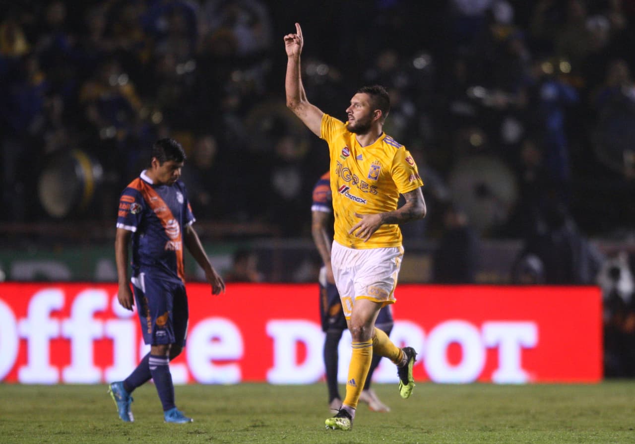 En la parte complementaria apareció un par de veces más el artillero francés tras marcar al 49' y 65'. De esa forma llegó a 14 goles y es líder de goleo en este Apertura 2018.