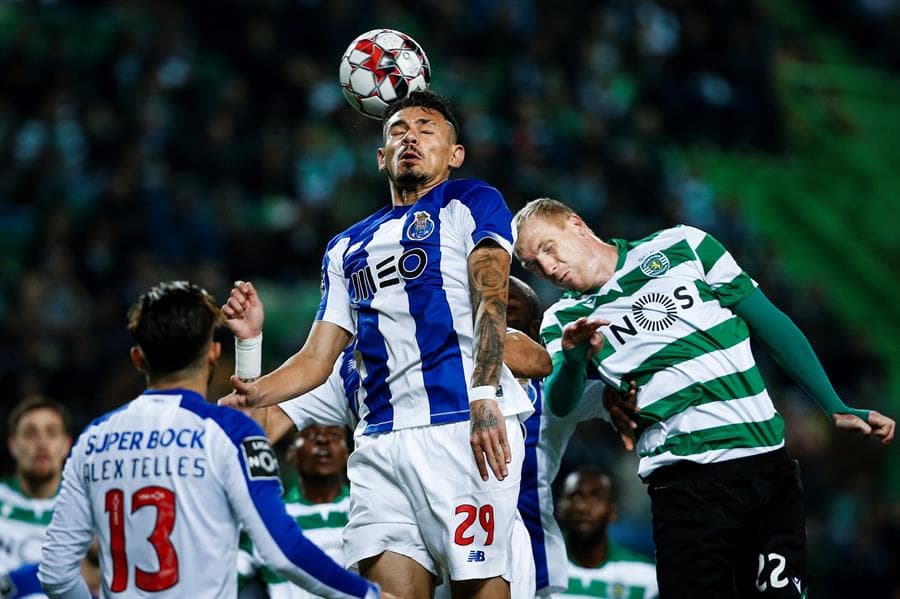 El Porto le da la vuelta al partido y vence al Sporting de Lisboa 2 goles a uno. 'Tecatito' Corona dio una asistencia para gol y fue titular en el partido.