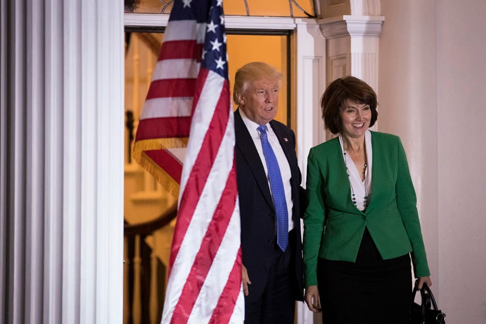 Donald Trump y Cathy McMorris Rodgers, antes de reunirse el pasado 20 de noviembre en el Trump International Golf Club, en Nueva Jersey.