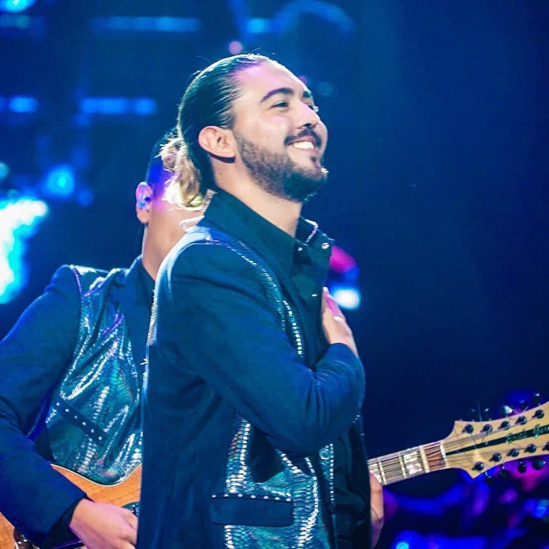 “Me despido agradeciendo primeramente a Dios por permitirme hacer lo que más amo y a mis padres que me han apoyado en todo lo que he querido realizar a lo largo de mi carrera”, escribió en su cuenta de Instagram.